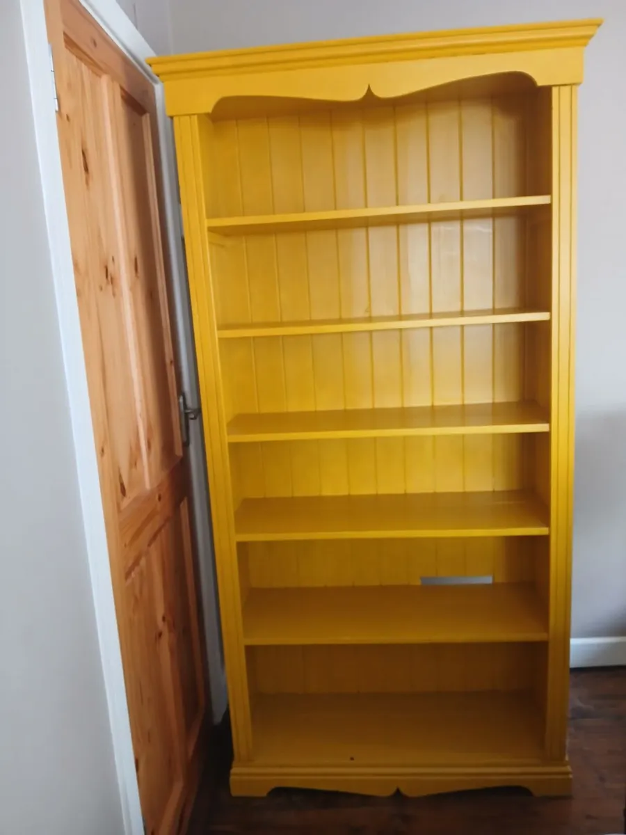 Bookshelves/bookcase - Image 1