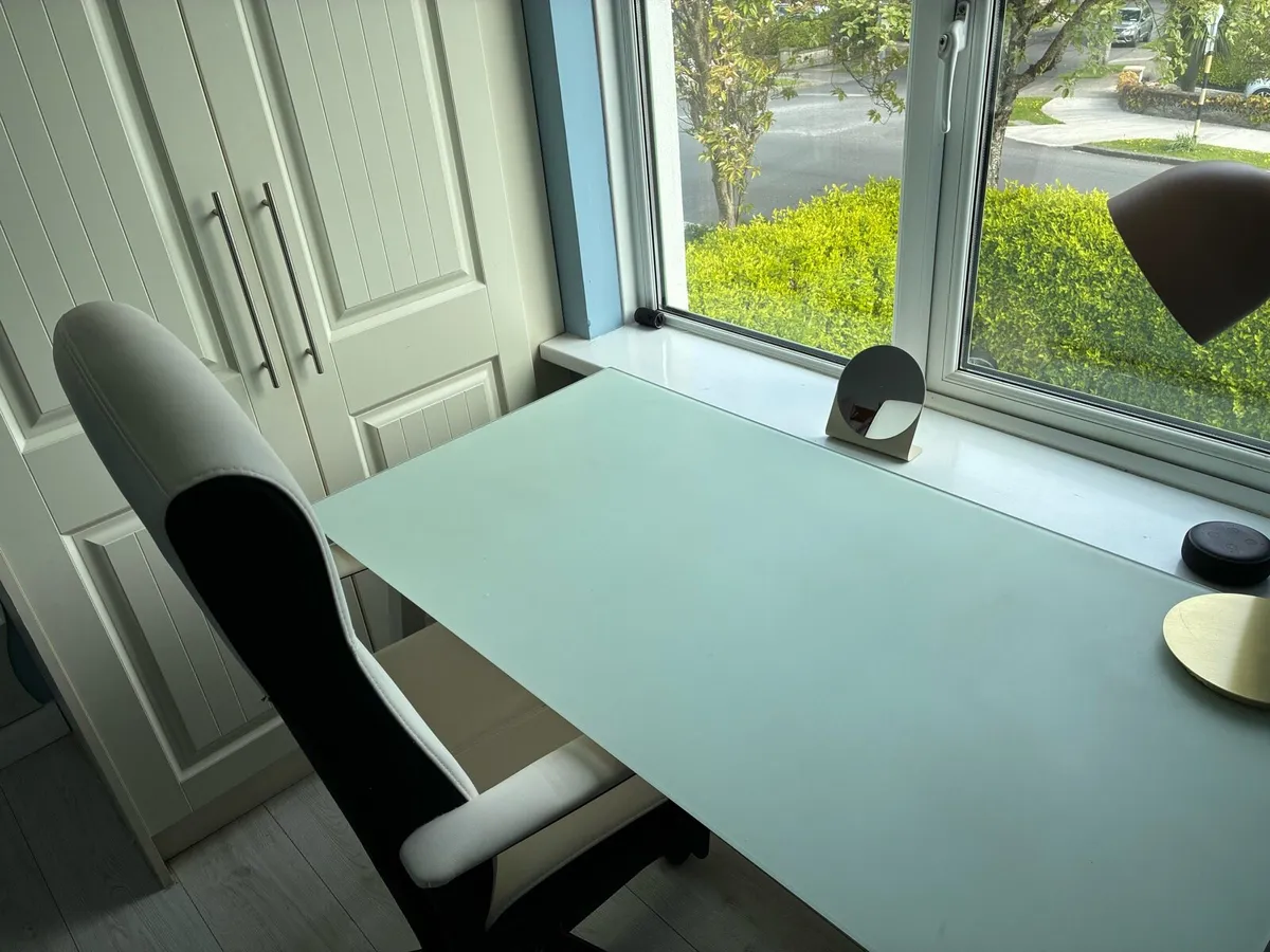 Home Office Desk - Image 1