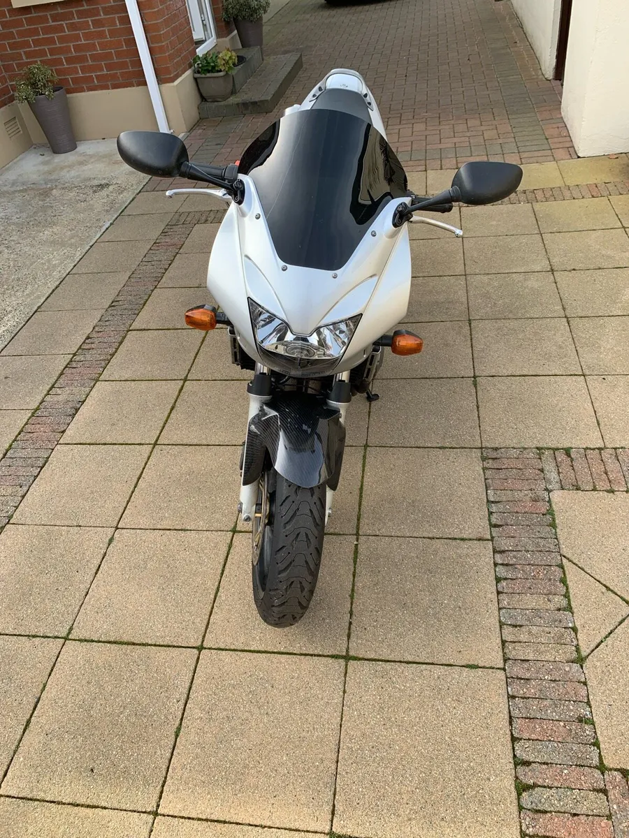 Honda CB600 2002 Low miles, Full year MOT - Image 4