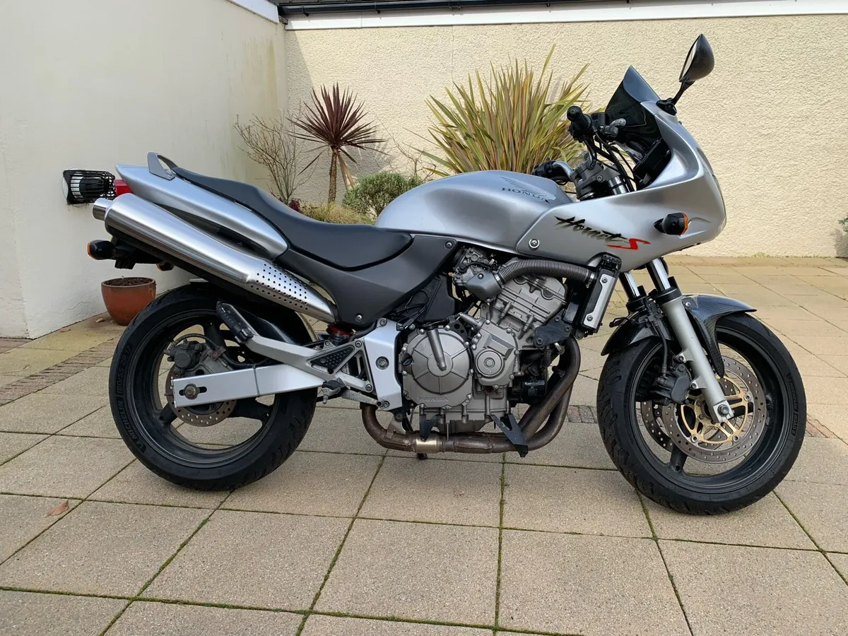 Honda CB600 2002 Low miles, Full year MOT - Image 1