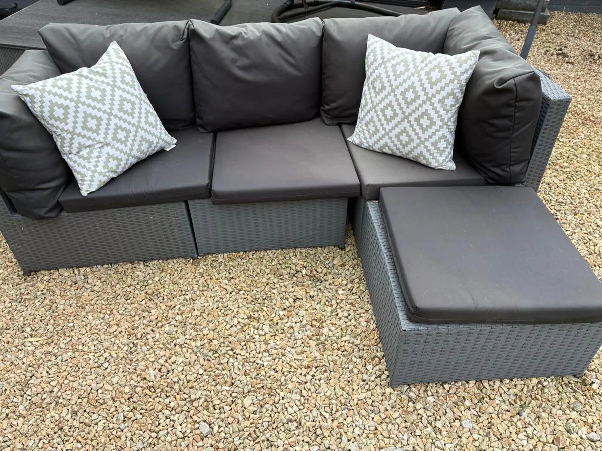 Garden Sofas and Chairs - Image 3