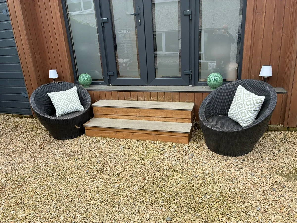 Garden Sofas and Chairs - Image 4