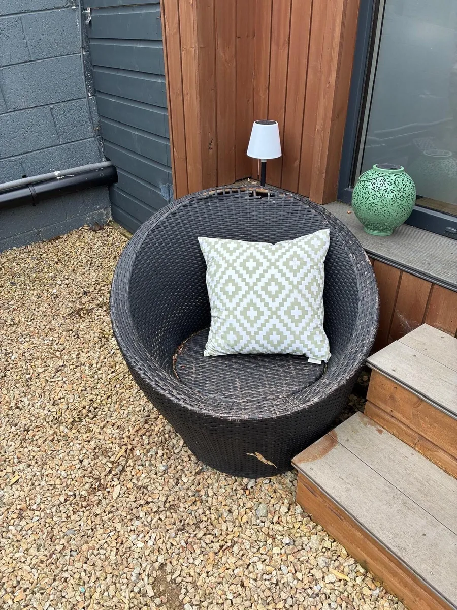 Garden Sofas and Chairs - Image 2