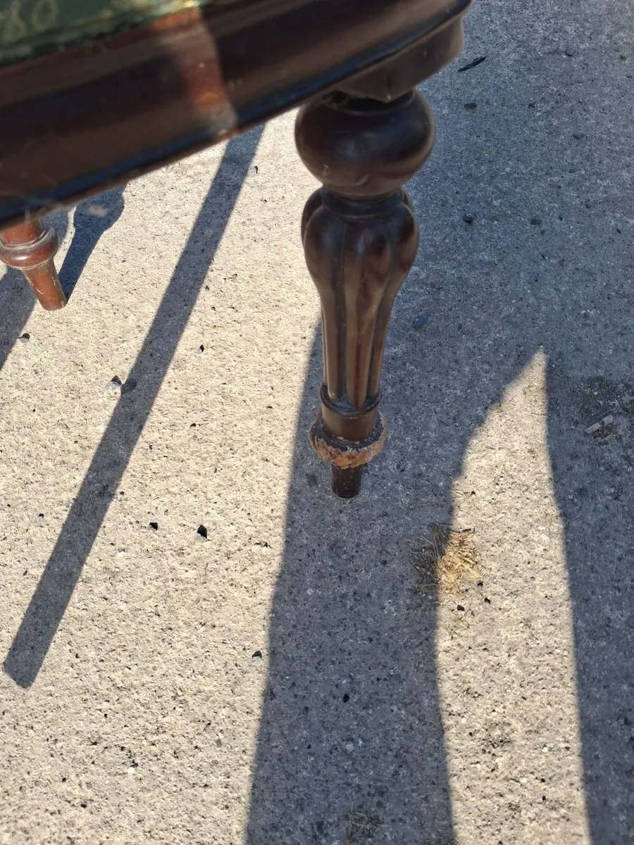 Kitchens  Chairs - Image 1