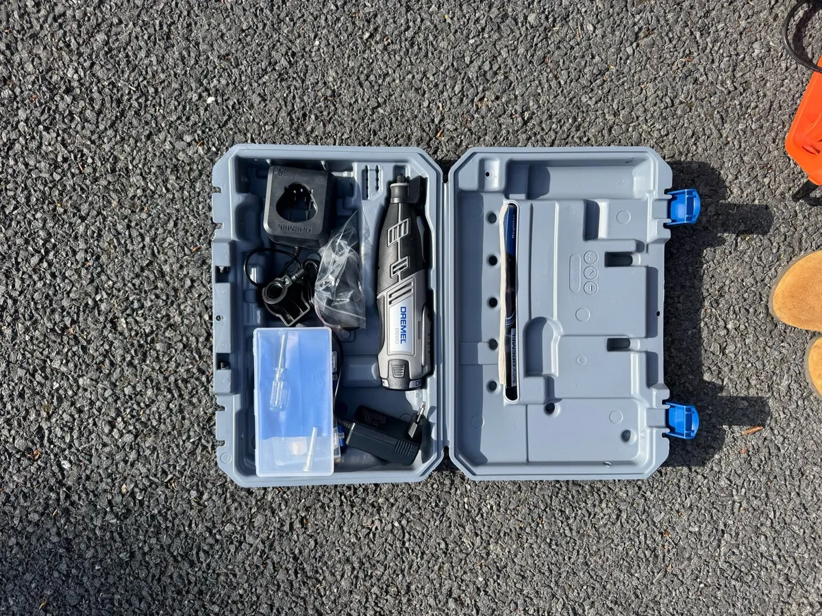 Dremel 8220 - Image 2