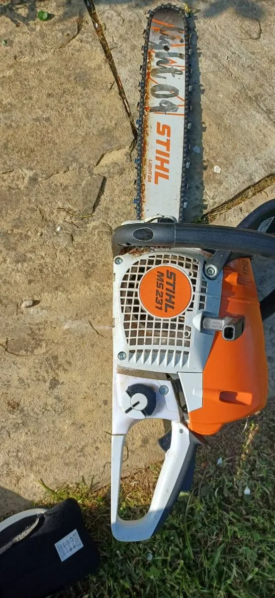 Stihl chainsaw - Image 1