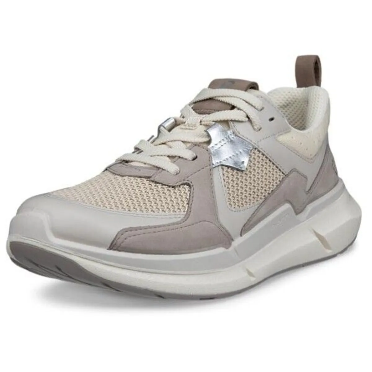 Ladies Ecco Trainers size 6. EU 39 - Image 1