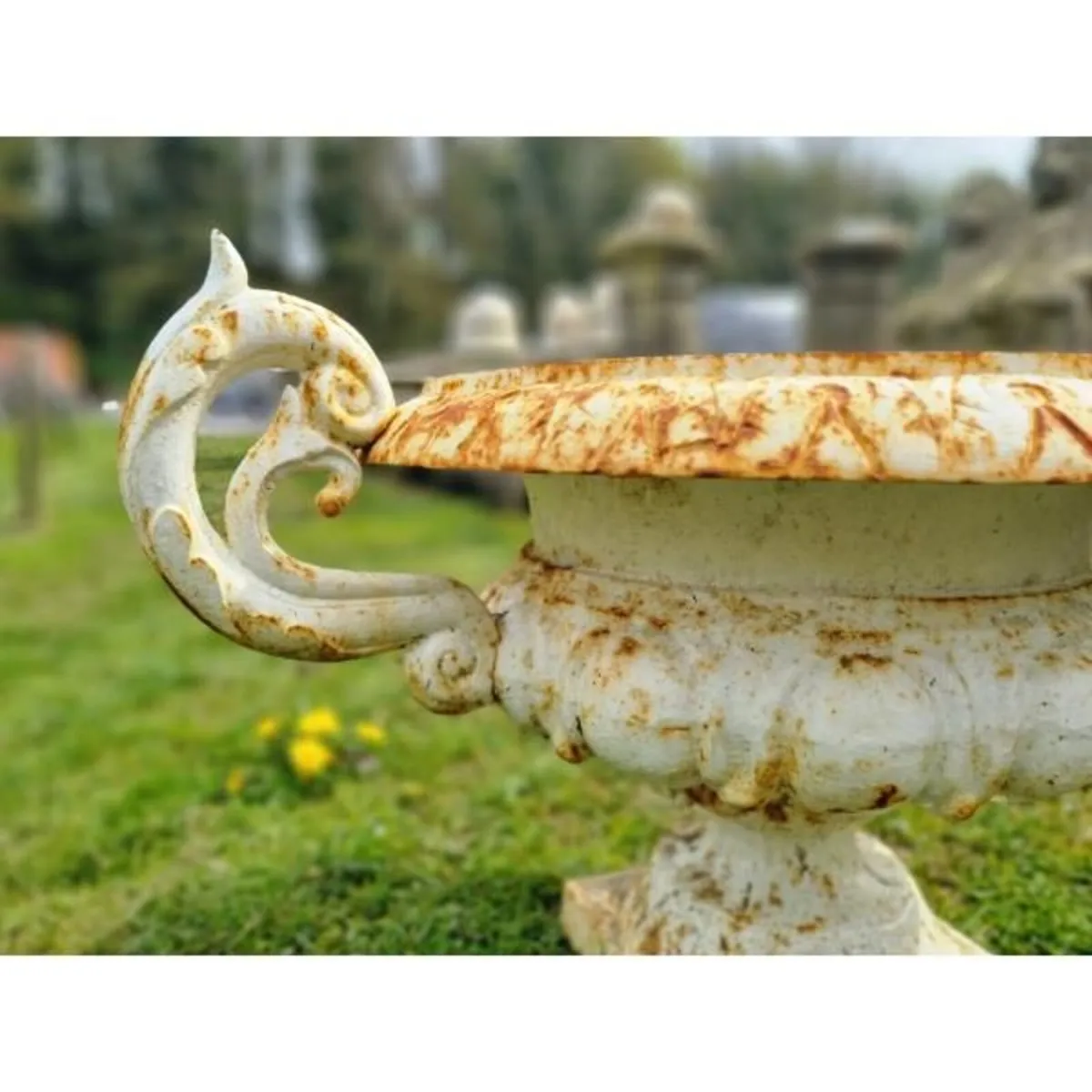 Urn Large Handles H352 - Image 2