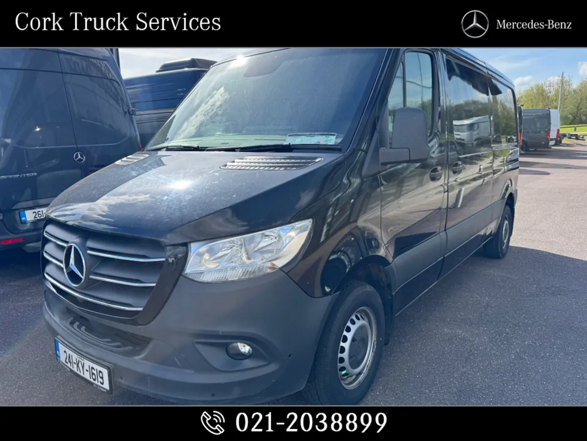 Mercedes-Benz Sprinter 215/39 FWD 6DR - Image 1