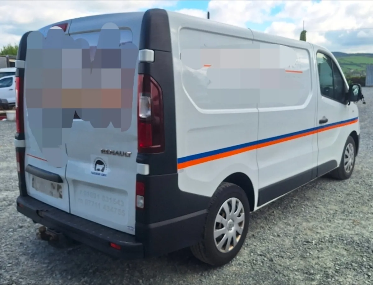2019 Renault Trafic Facelift Model For Dismantling - Image 4