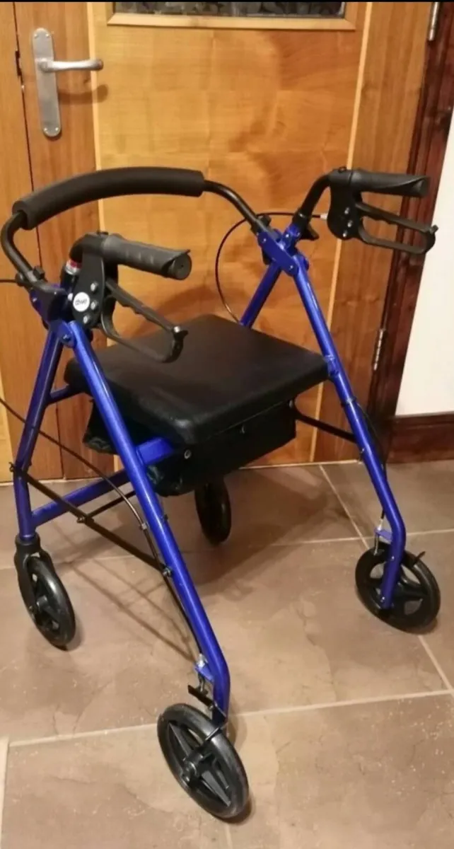 Rollator / Walker with Seat - Image 1