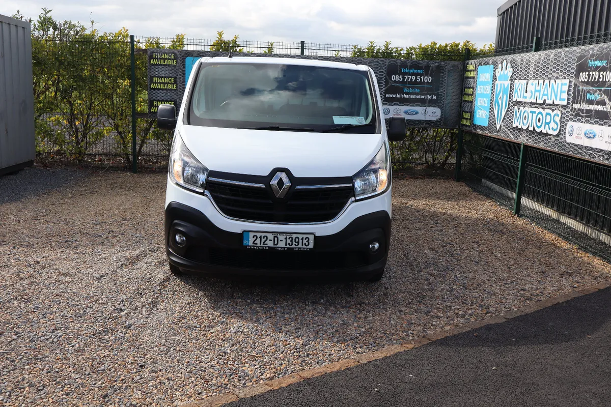 Renault Trafic 2021 LWB - Image 2