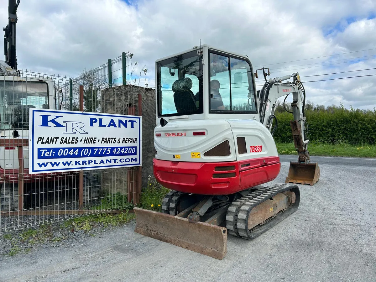 Takeuchi TB230 Year 2018 - Image 3