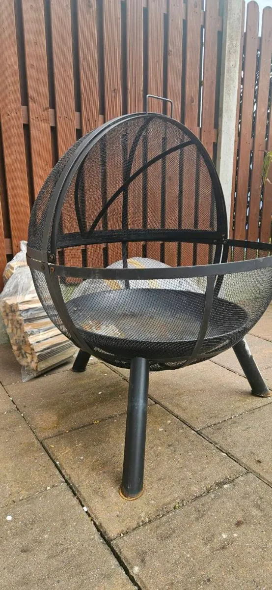 Garden fire pit - Image 1