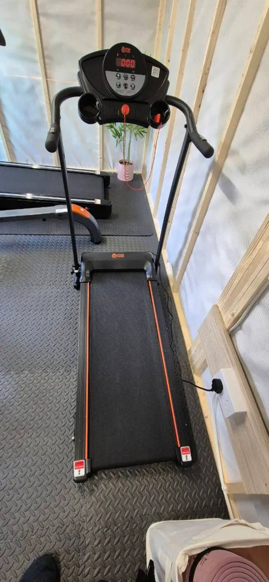 Treadmill - Image 4