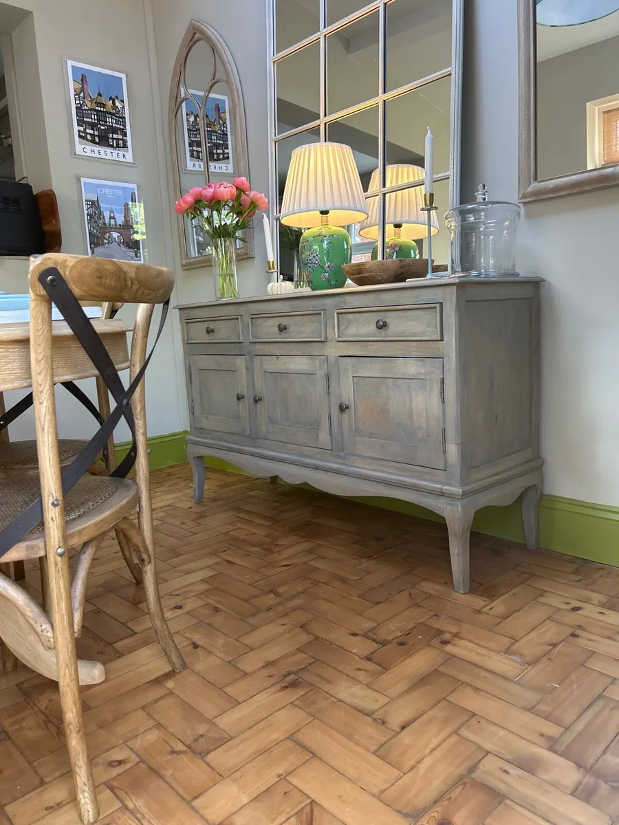 Solid Wood Antique French style Sideboard - Image 3