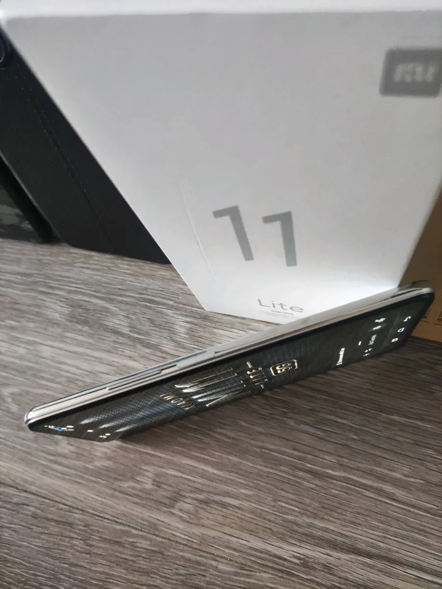 XIAOMI MI 11 LITE SNOWFLAKE WHITE 128-8GB - Image 4