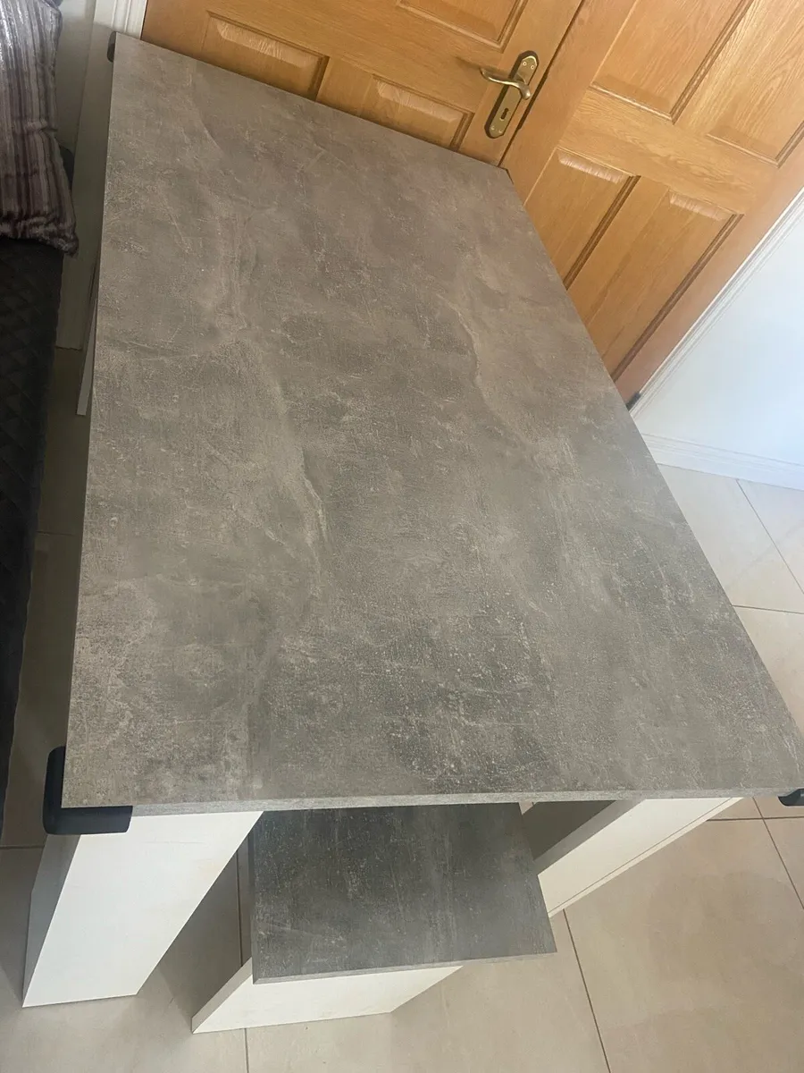 Kitchen Table & 2 benches - Image 3