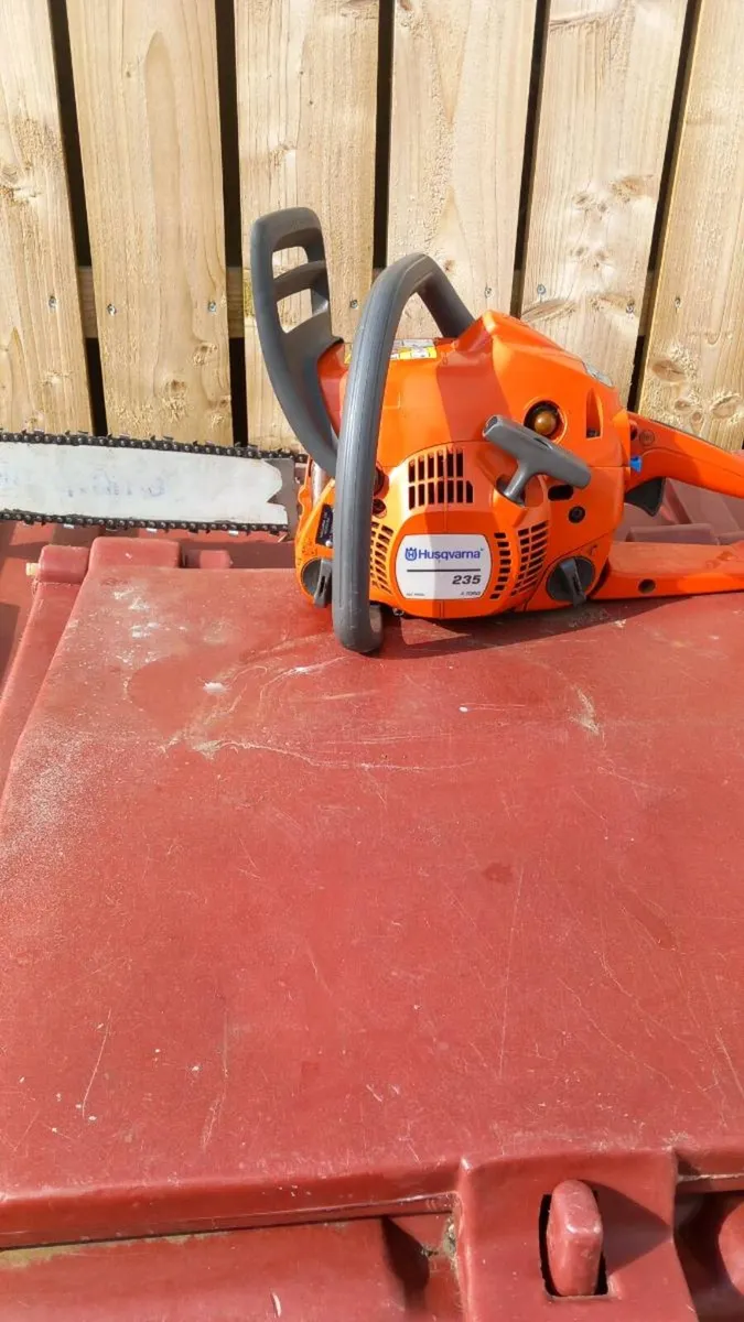 Husqvarna chainsaw - Image 1