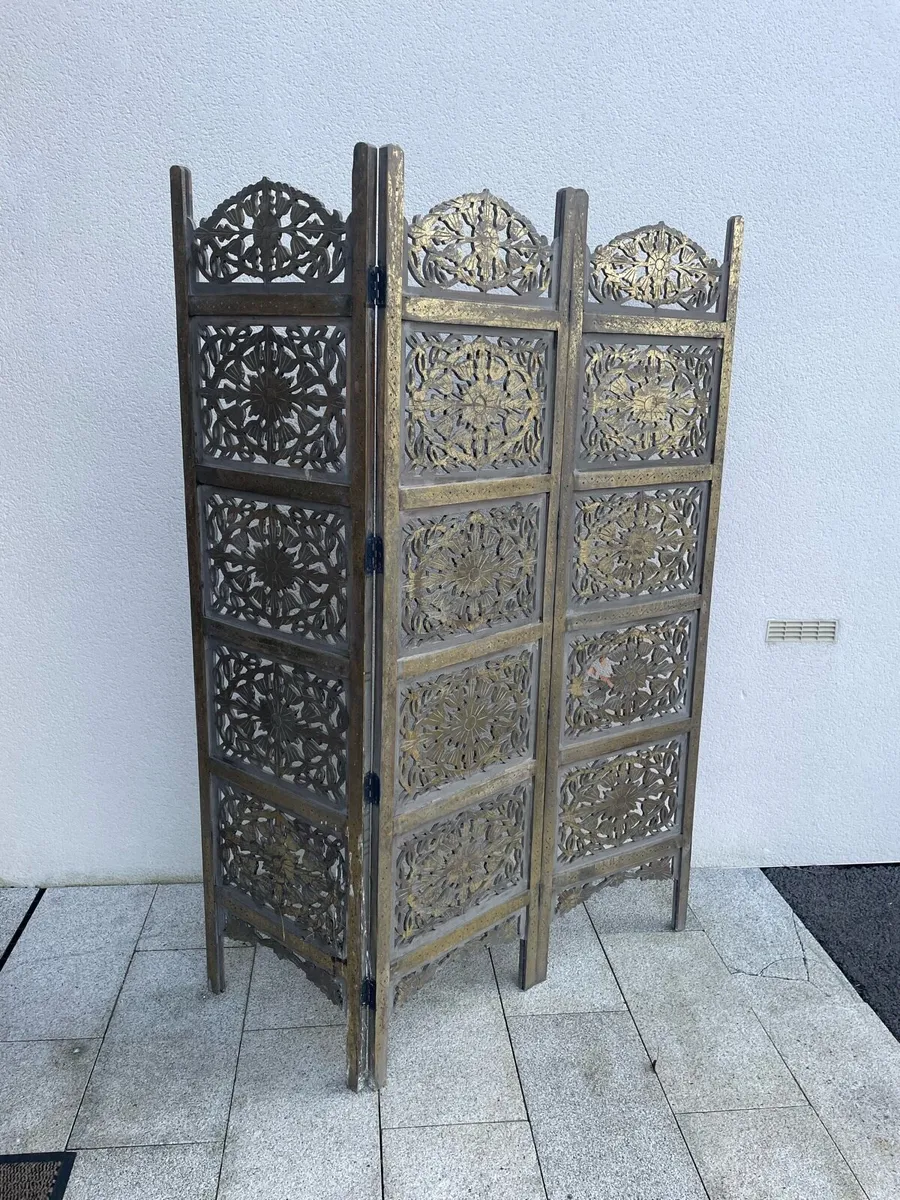 Wooden Room Divider - Image 1