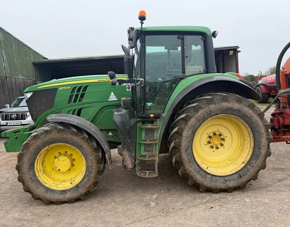 131 JOHN DEERE 6170M - Image 1