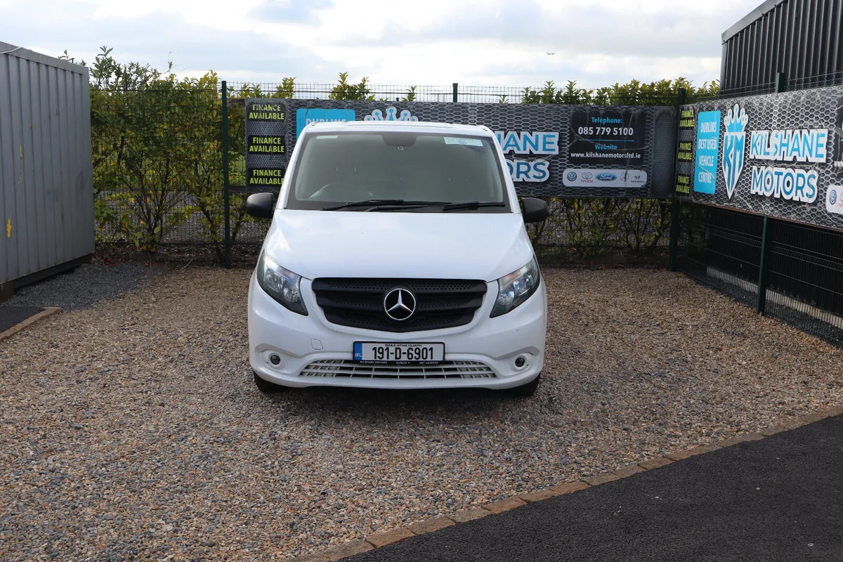 Mercedes-Benz Vito 2019 LWB AC - Image 2