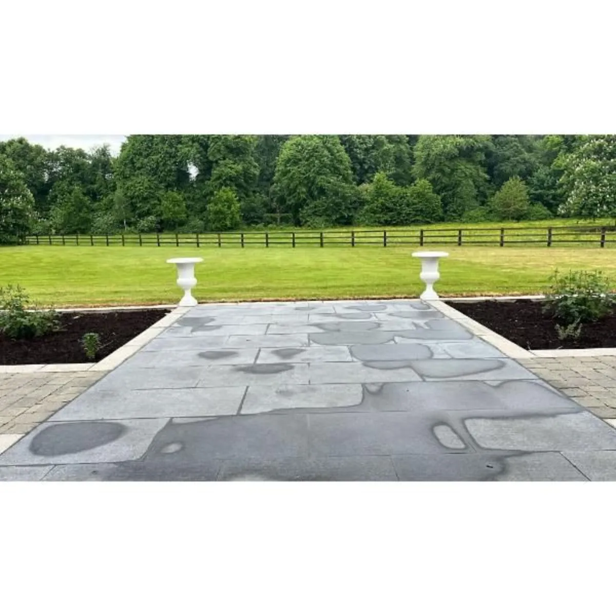 Urn 1 – D6568 - Image 2