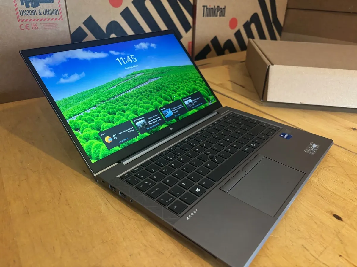 HP zBook Firefly 14 Mobile Workstations-nVidia Gra - Image 1