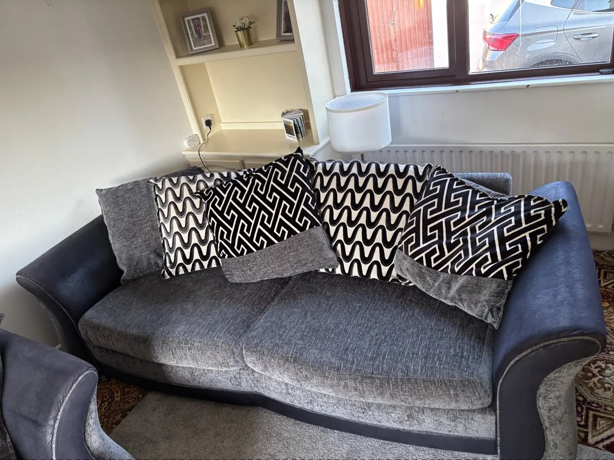 Twin Sofa Set for Sale - Image 1