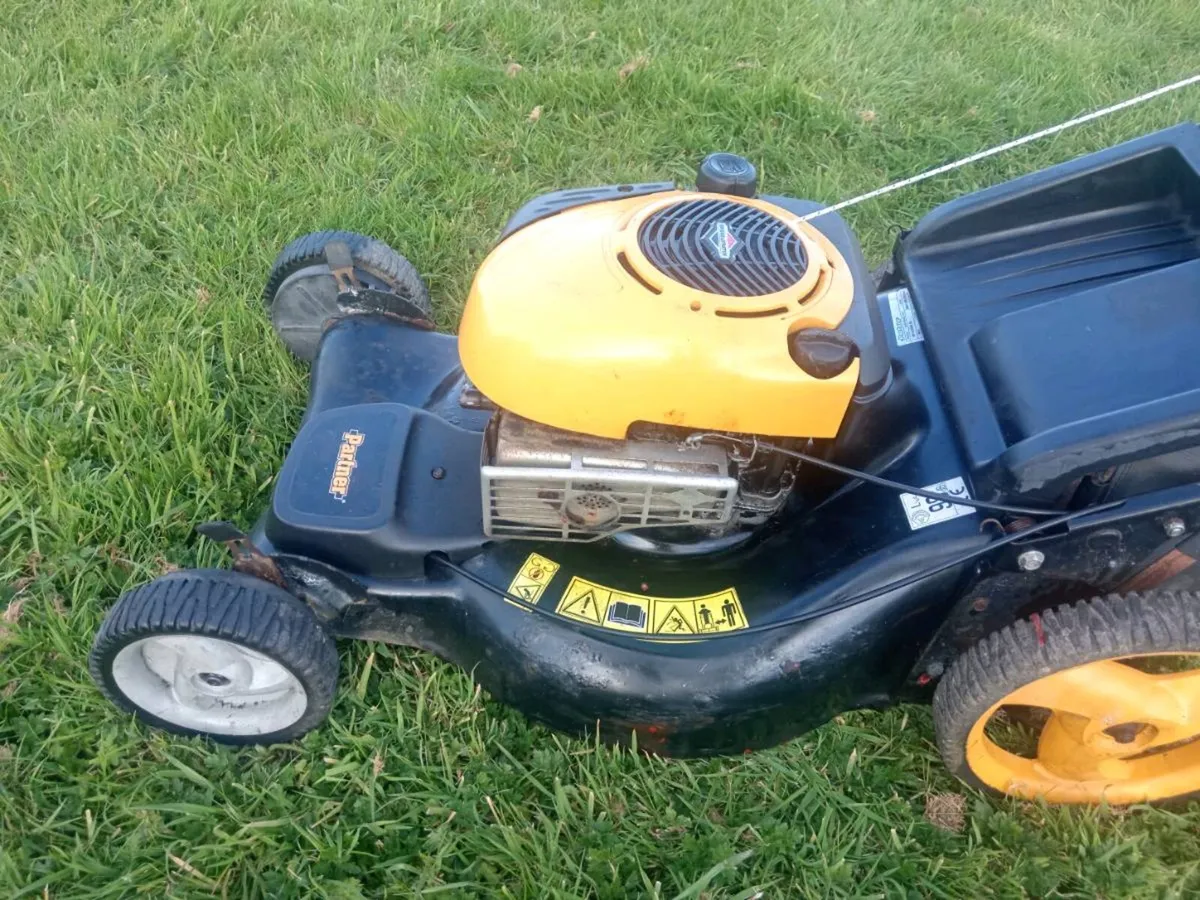 Lawnmowers - Image 2