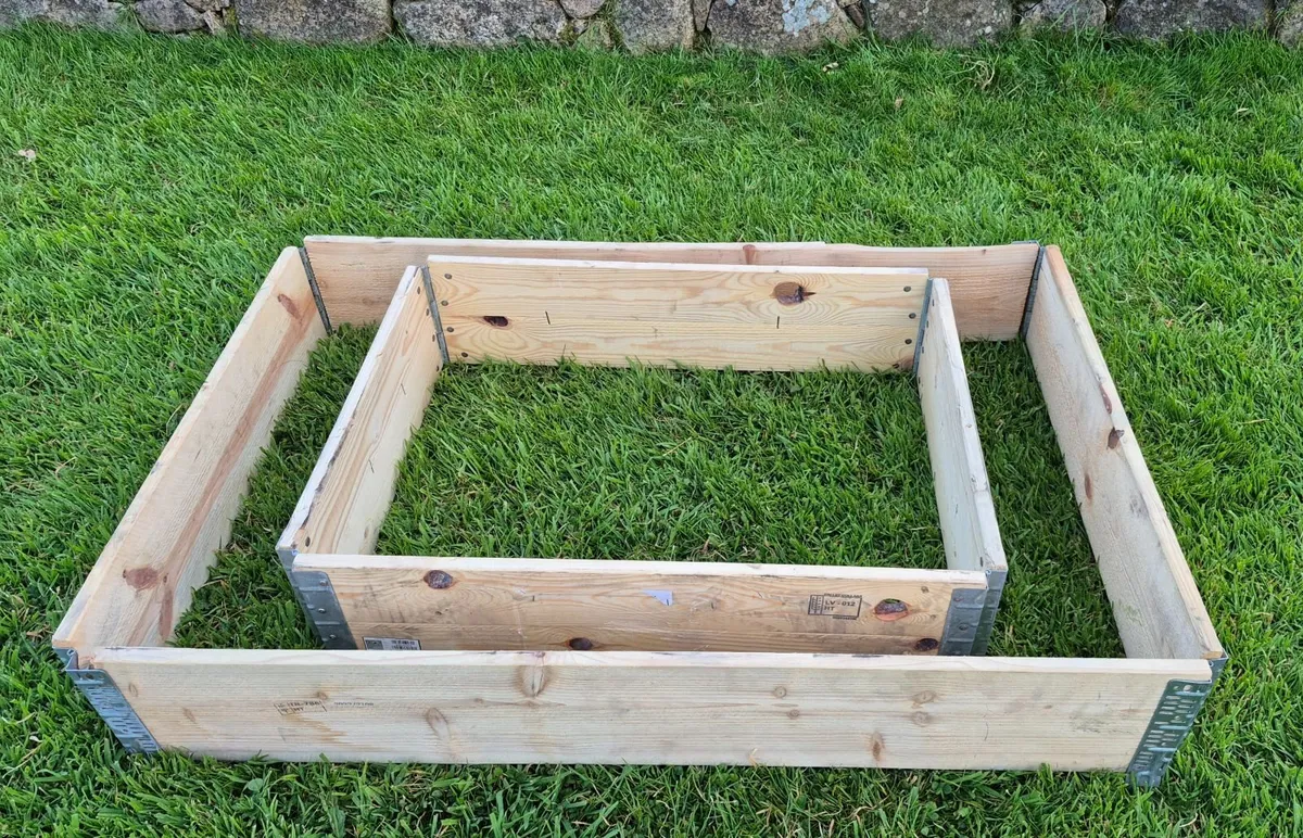Pallet Collars - Image 1