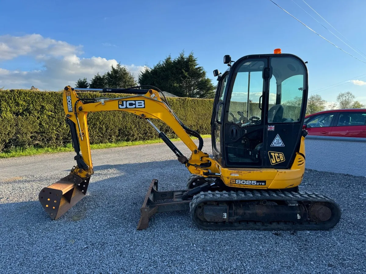 2018 jcb 8025 zts - Image 1