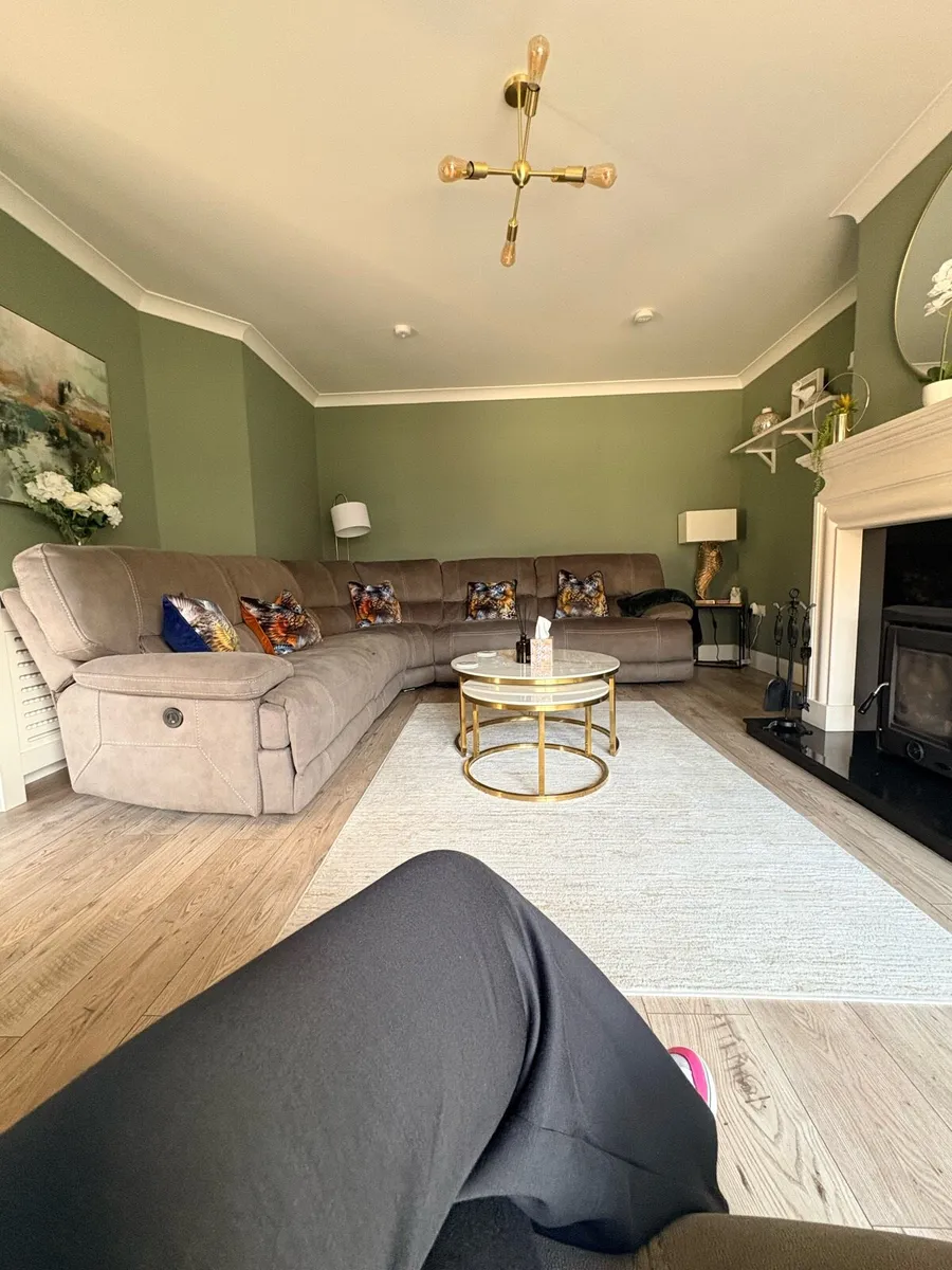 Corner Sofa/Couch - Image 1