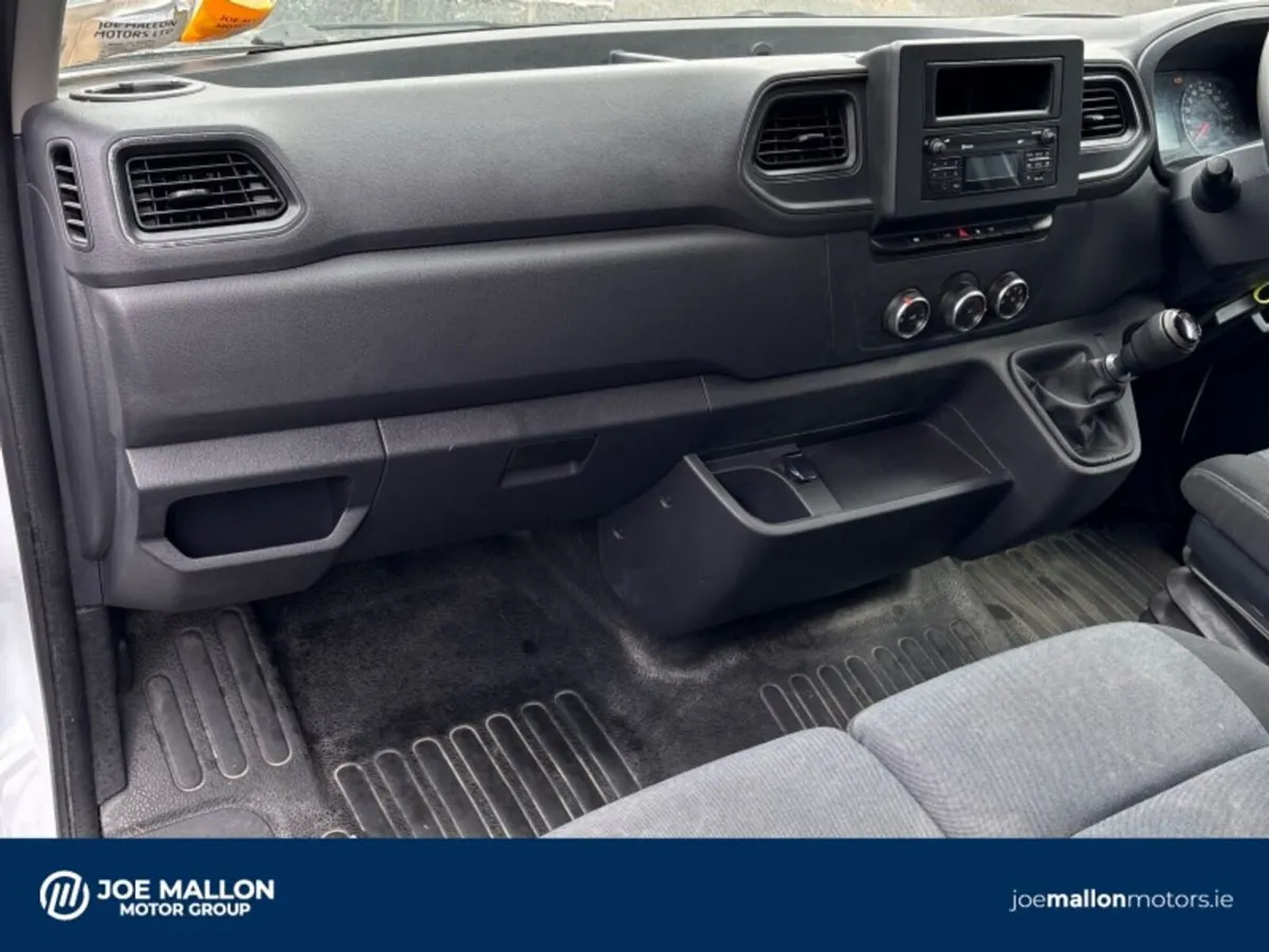 Renault Master MASTER FWD LM35 BLUE DCI 135 B - Image 4