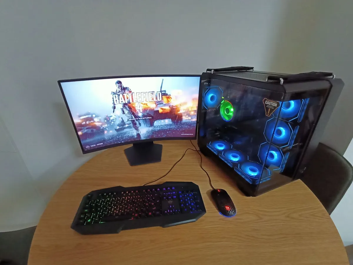 Gaming PC Full setup with monitor mouse keyboard - Image 4