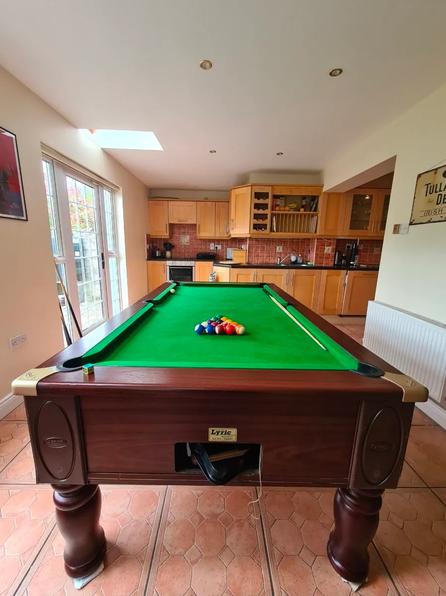Pool Table - Image 1
