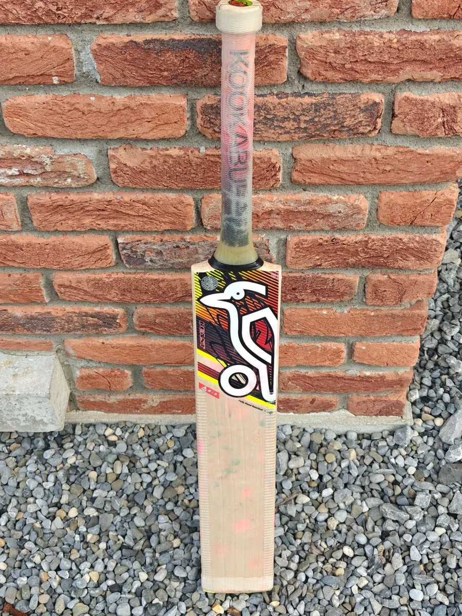 Kookaburra Cricket bat - Image 3