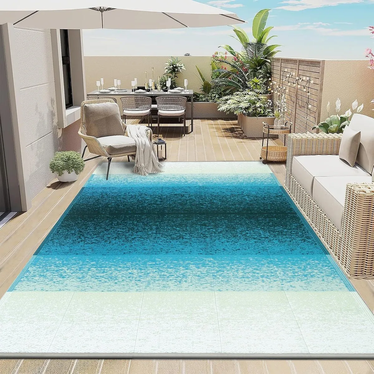 Outdoor Rug Waterproof 240 x 300 cm Reversible - Image 1