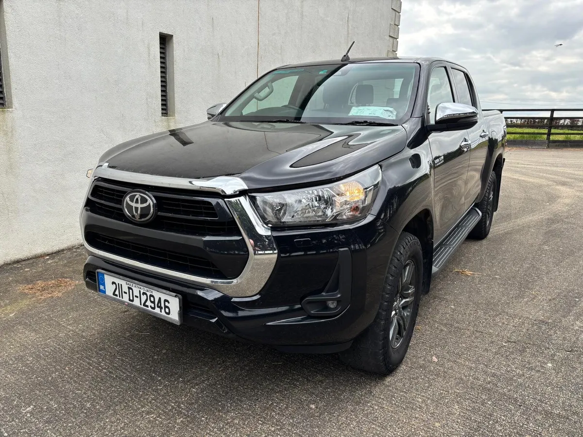 Toyota Hilux 2.4D  -4D Sr5 2021 - Image 1