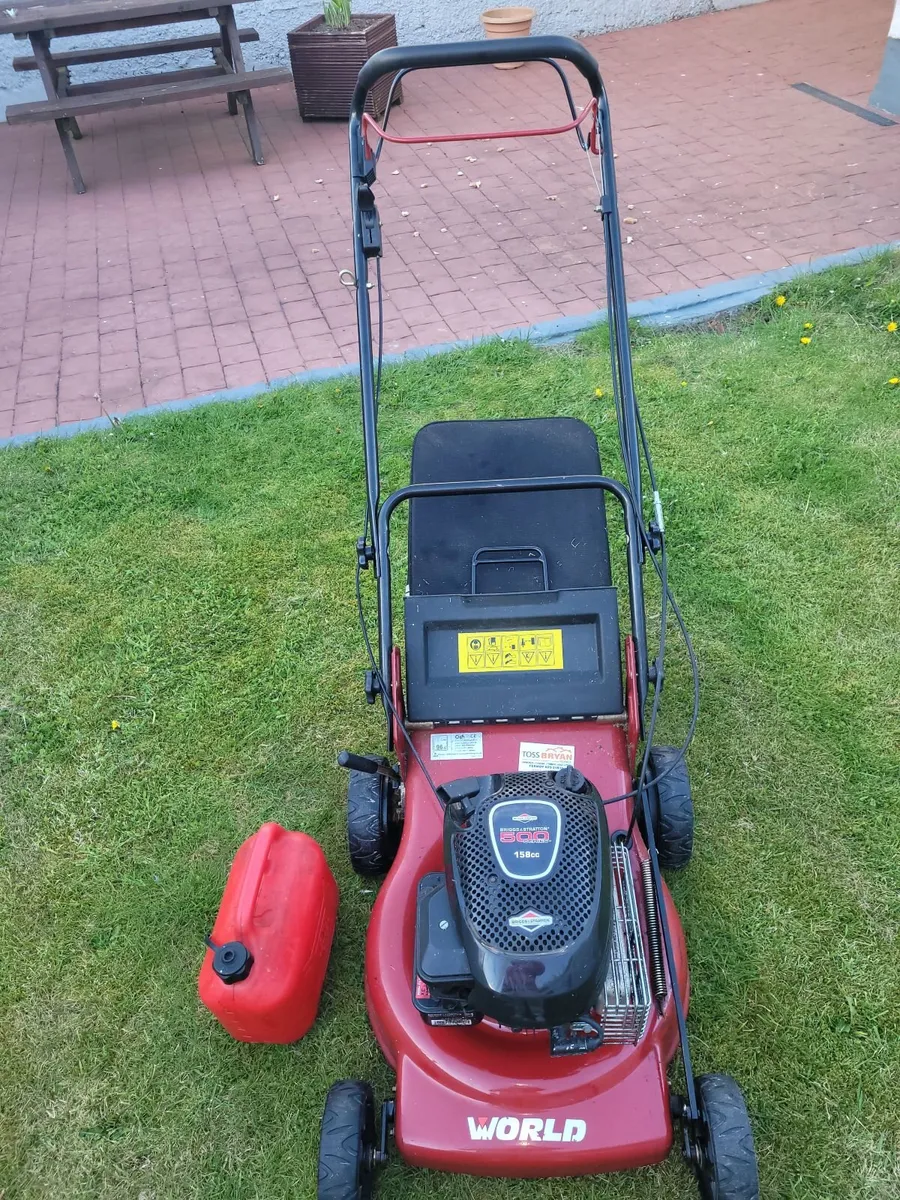 Lawnmower for sale - Image 3