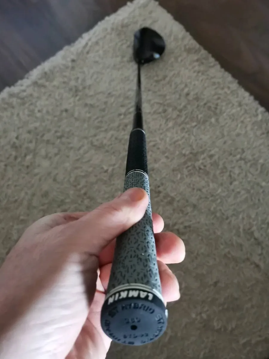 Mizuno ST Max 230 Driver ( 2024 model ) - Image 4