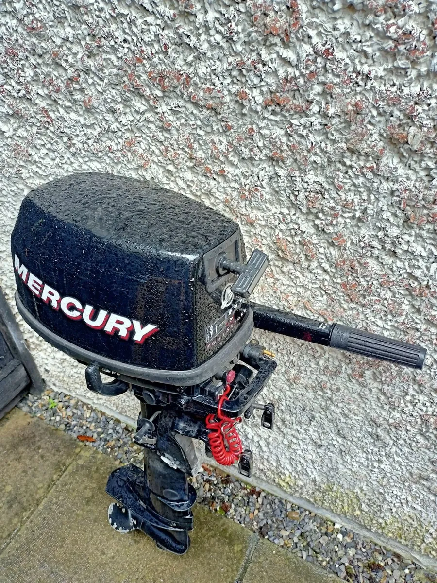 5HP 4 stroke short shaft Mercury outboard  w 12L t - Image 4