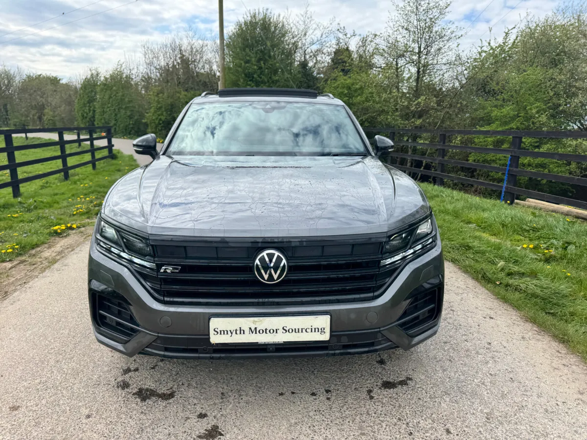 211 Vw Touareg 3.0L V6 R-Line BEAUTY***** - Image 4