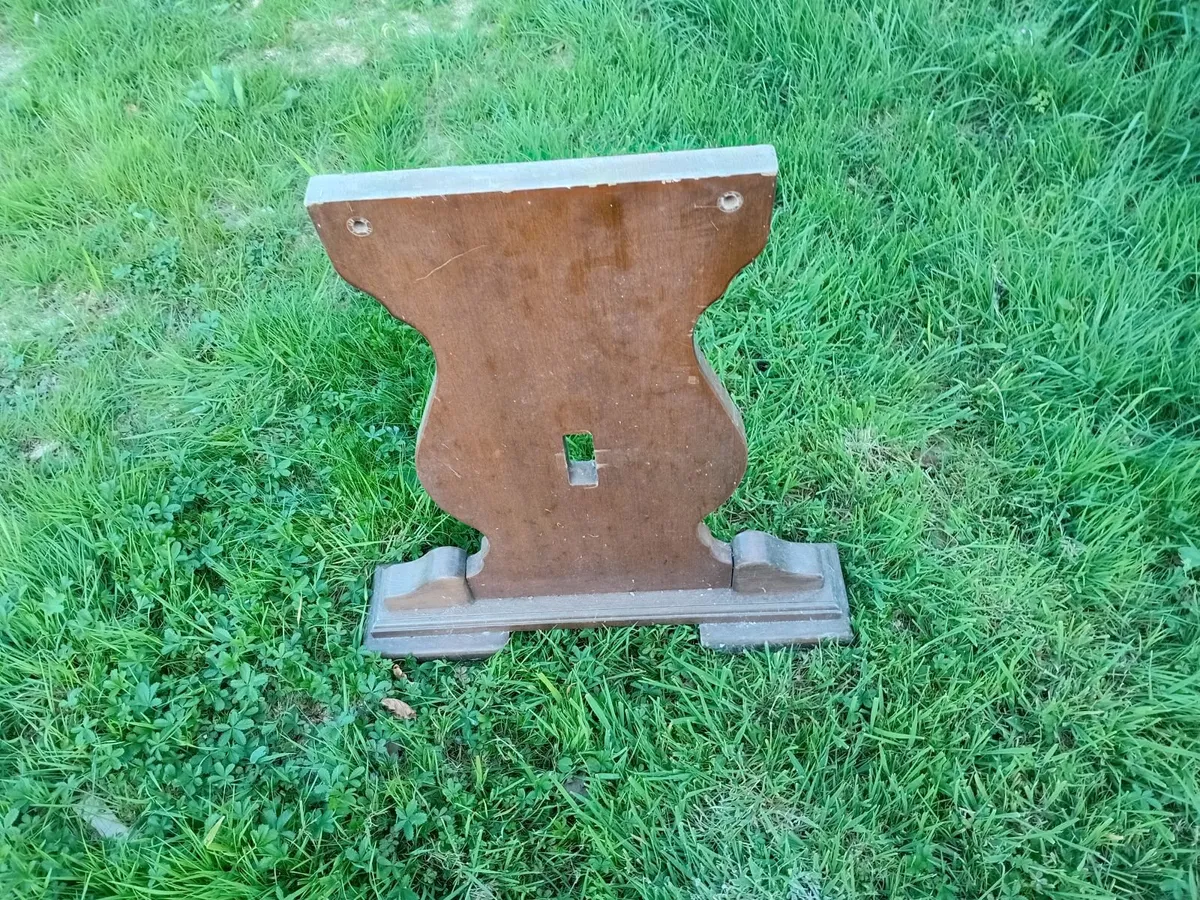 Dining room table - Image 2