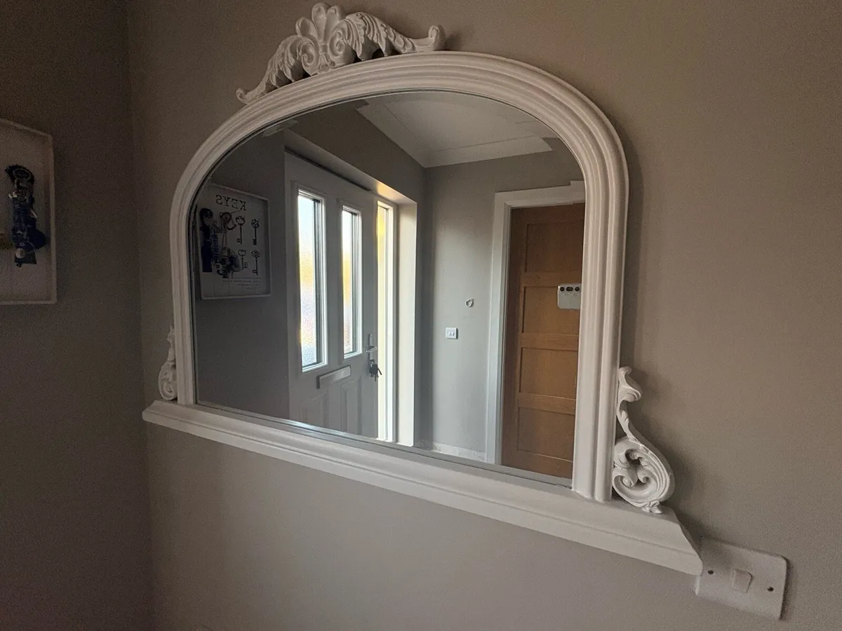 White - Image 2