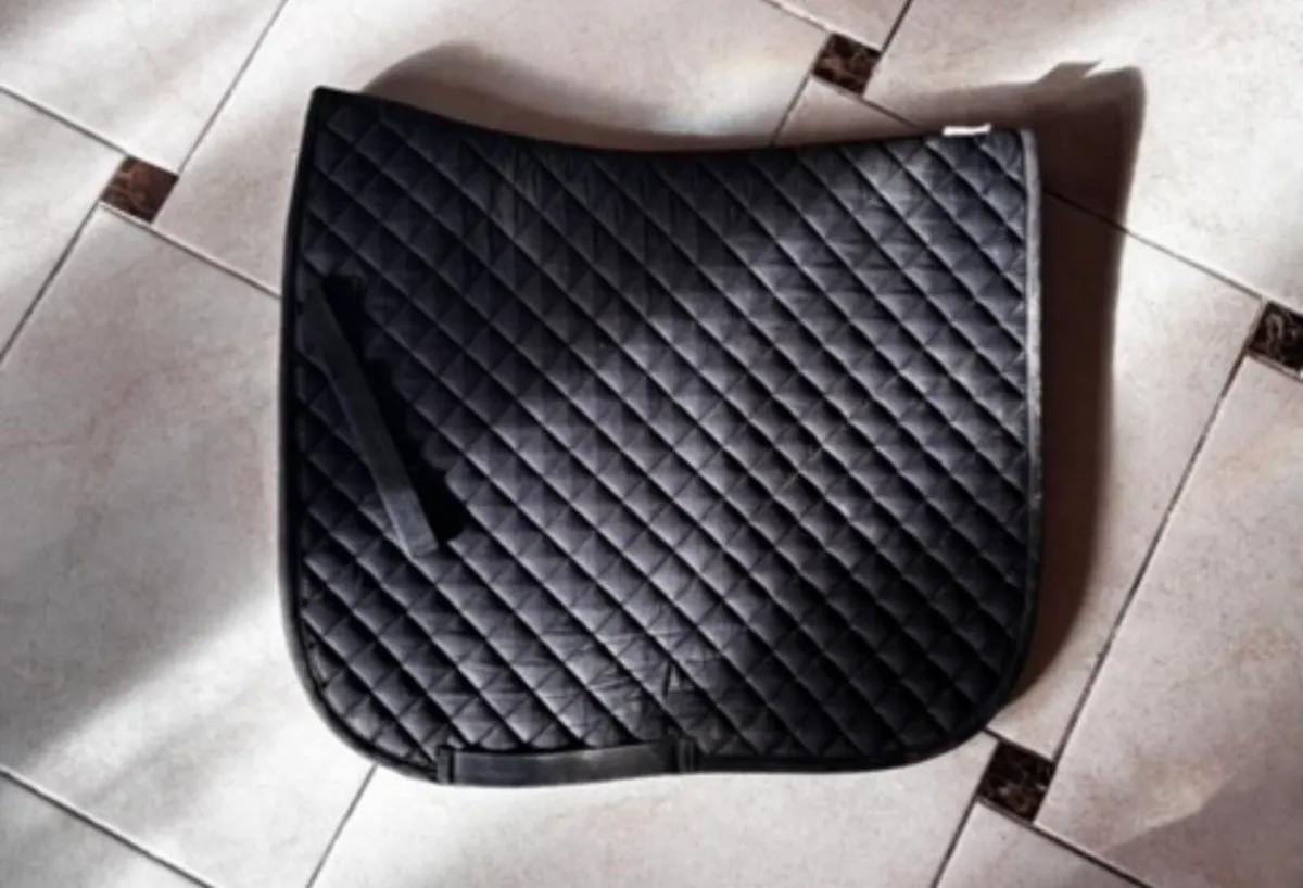 Black Dressage Pad - Image 1
