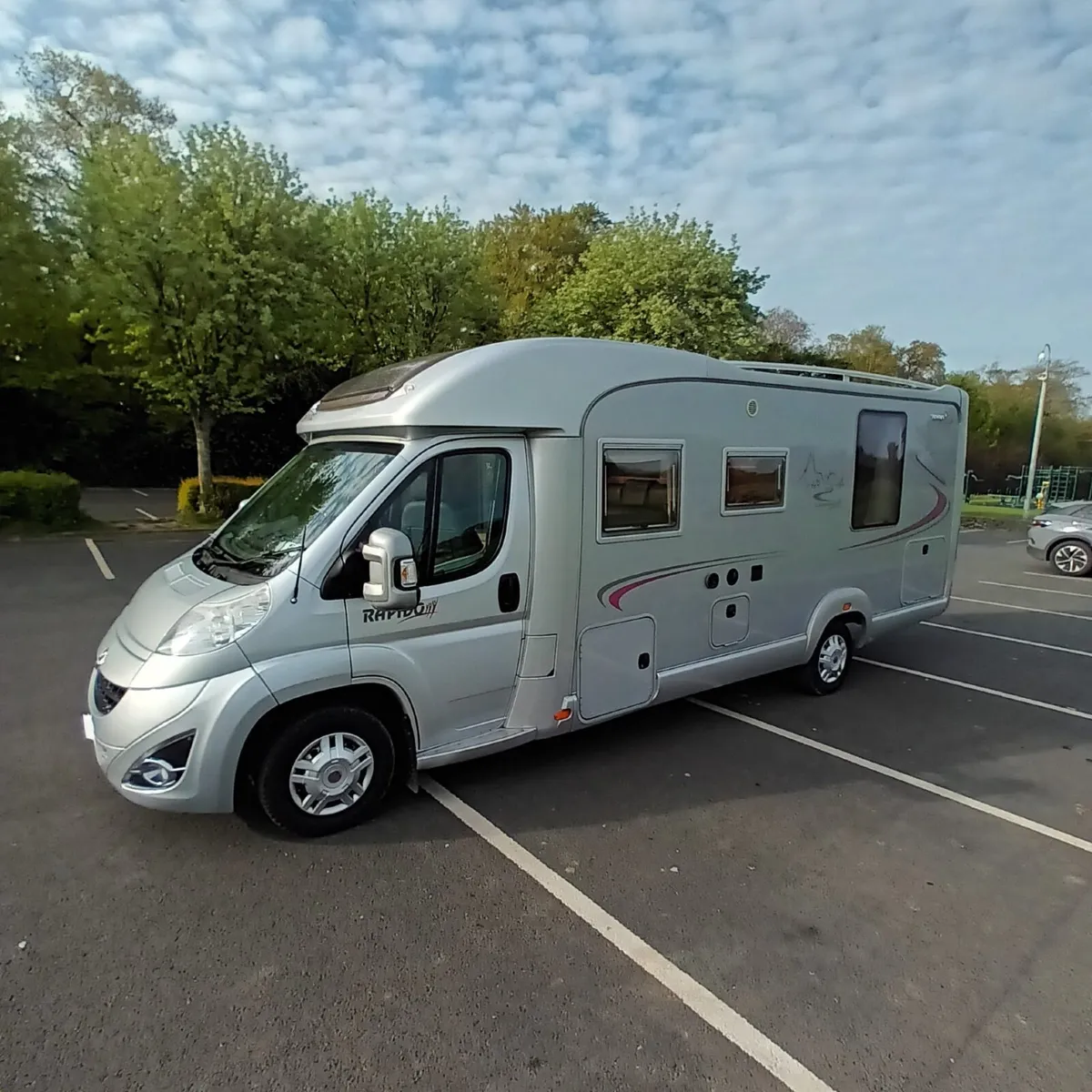 Motor Home - Image 3