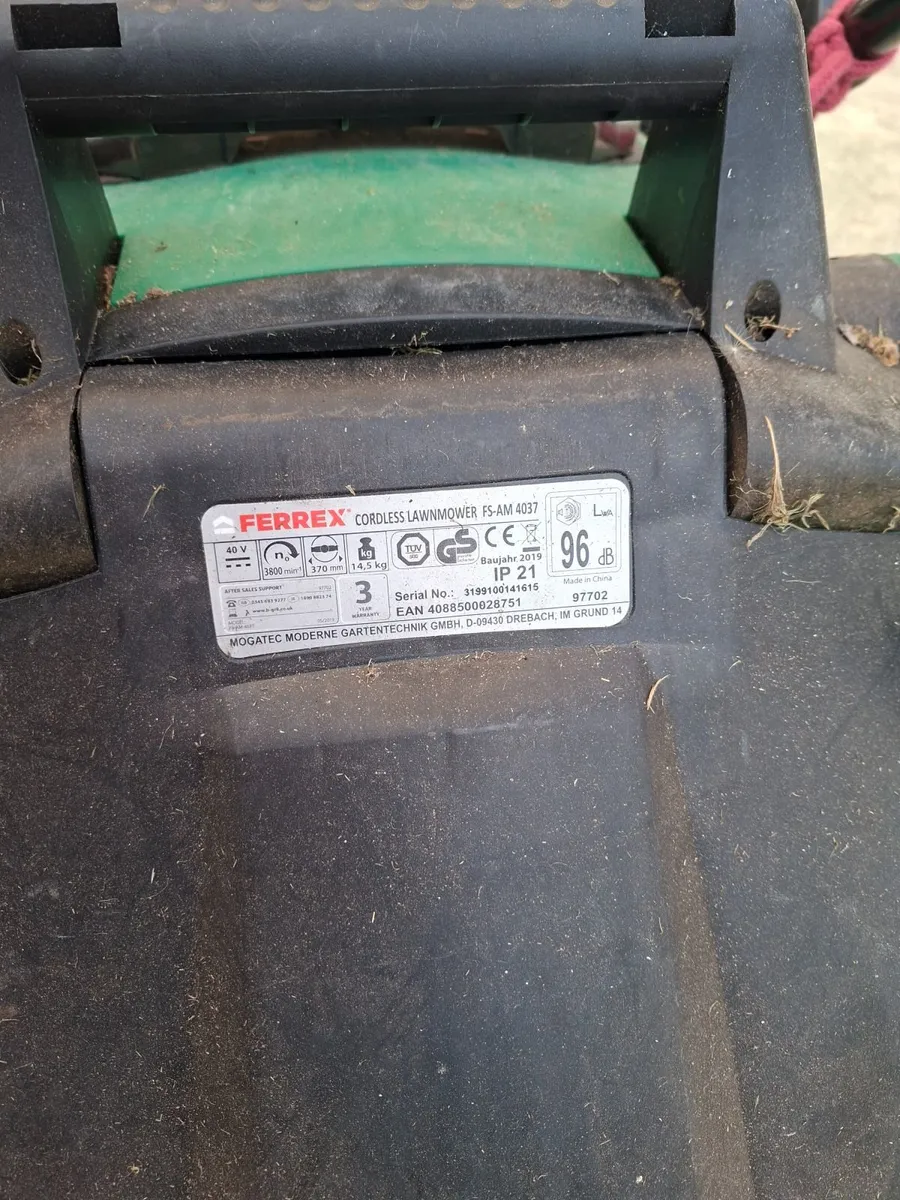 Electric lawn mower - Image 2