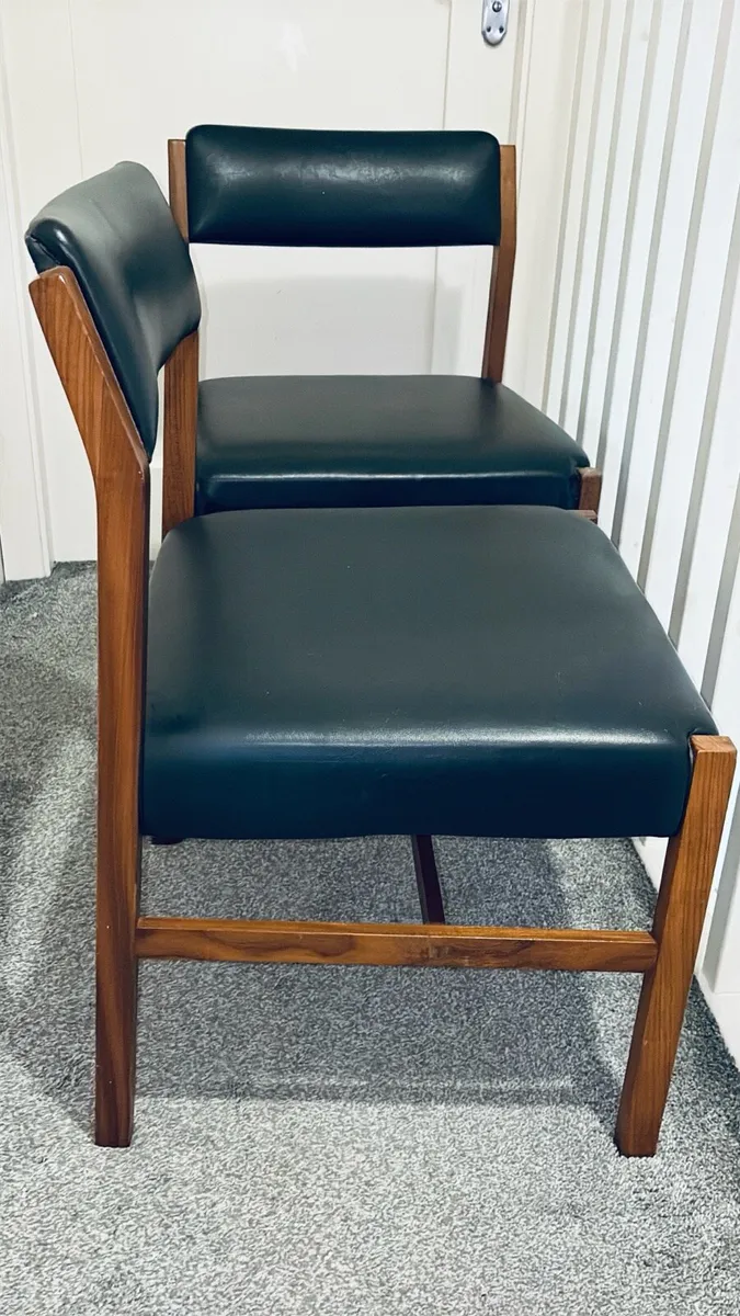 1965 Set of 3 MCM MOD R. Foster & Son Chairs - Image 3
