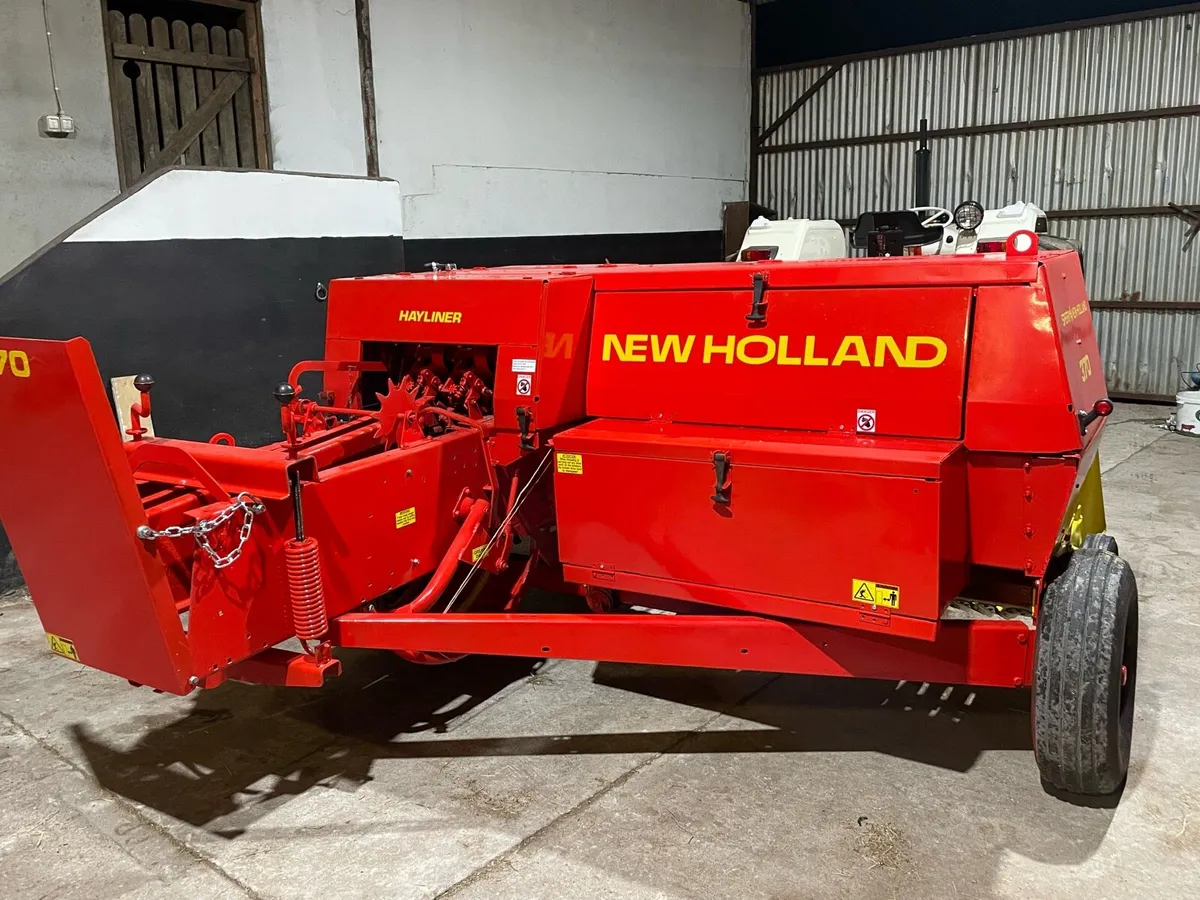 New Holland 370 - Image 4